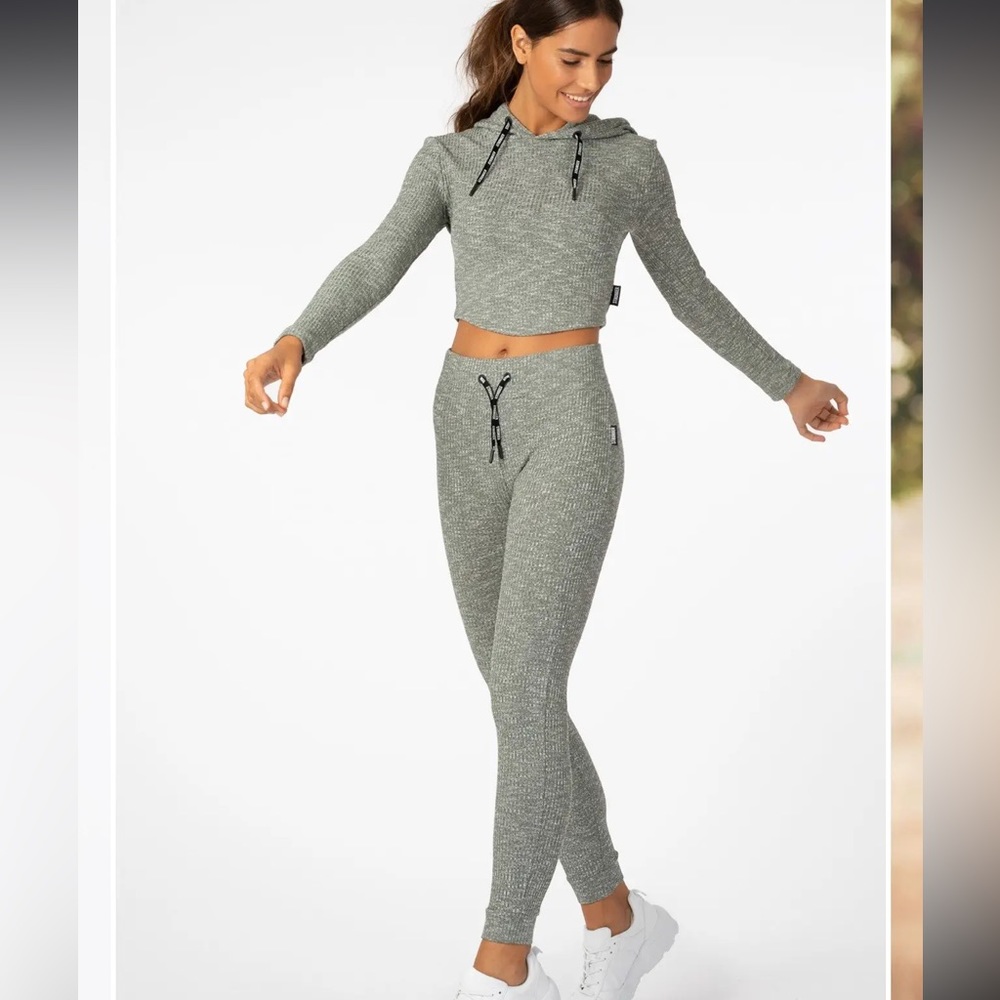 Stronger Ribbed Knit Hoodie & Leggings Cush Set - Olive Color